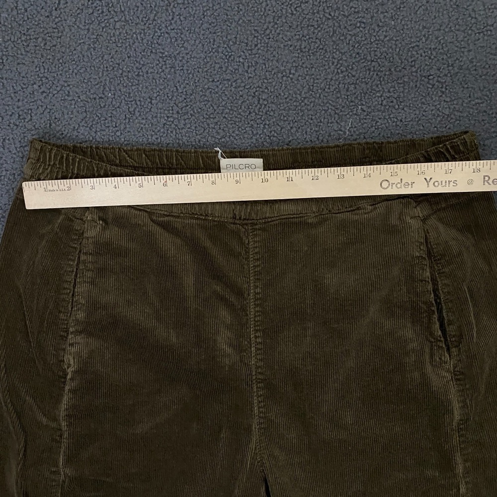 Pilcro Wide-Leg Velvet Crop Pants in Olive Brown - Picture 5 of 8